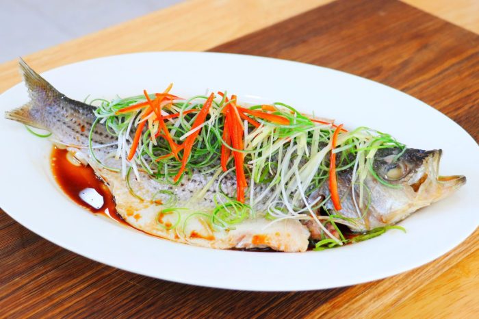 How to cook steamed fish fillet chinese style