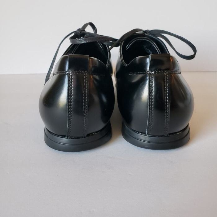 Saks off fifth men's dress shoes